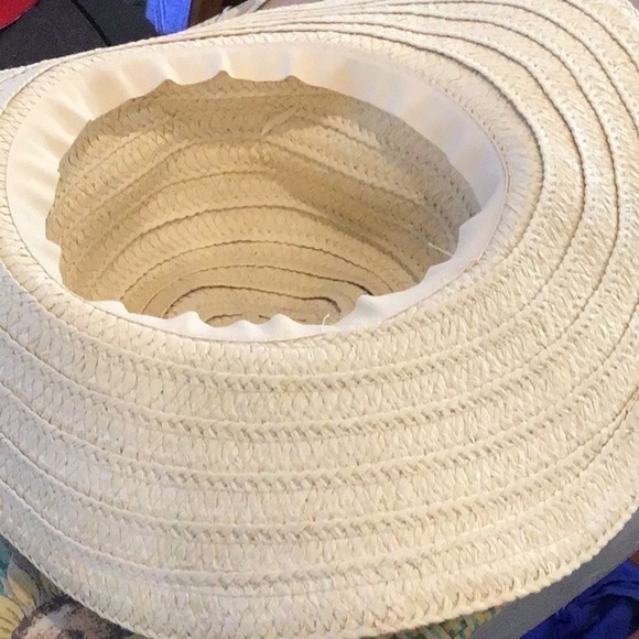 Multi Colored Brimmed Hat - Picture 3 of 3